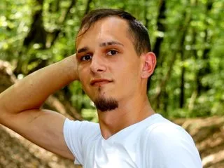 AxelMassimo's Thumb Image