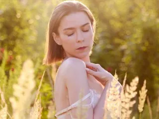 HelloAlice's Thumb Image