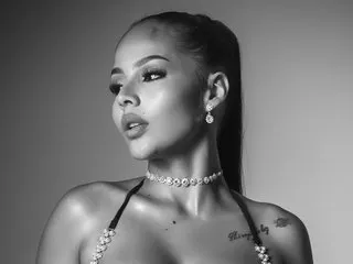 LanaWinchester Image 8