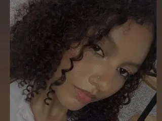 Luna_bunny18's Thumb Image