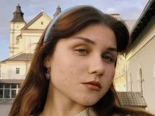 NesterlessLadyX webcam show