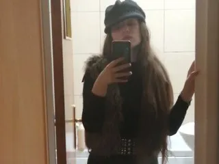 SARA32's Thumb Image