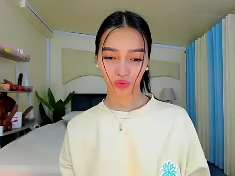 _caroline69 Image 16