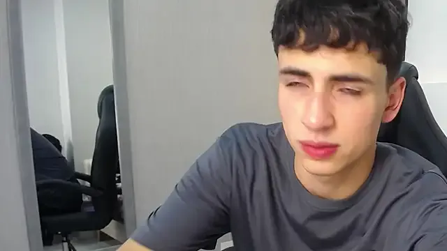 AdrianRinaldi Image 5