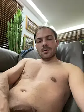 Adventurehotman's Thumb Image