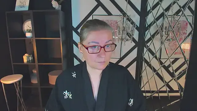 AlexandraKind Image 15