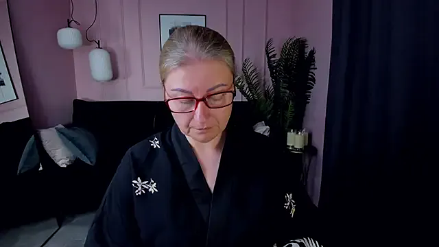 AlexandraKind Image 5