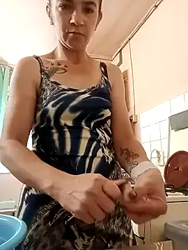 alinaalinutzq Image 6