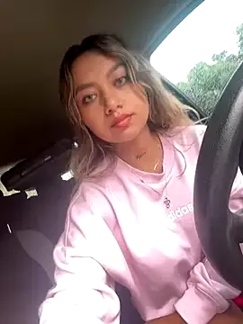 amanda-medrano1 Image 15