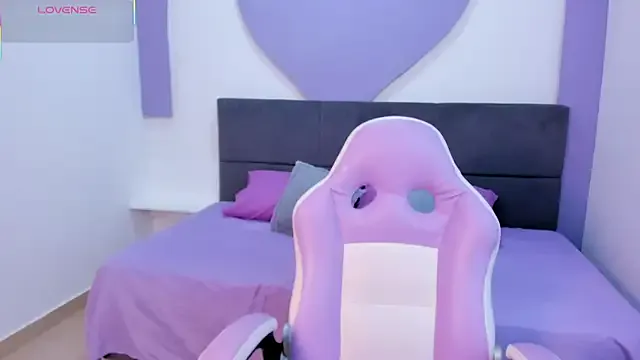 amira_cute2 Image 19