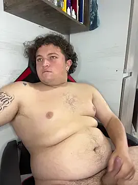 AndresChuboi webcam show