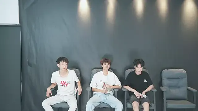 Beautifulboys-777's Thumb Image