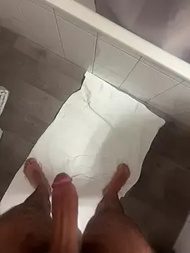 BIGDICK111000 webcam show