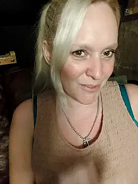 Bouncy-Bella28X Image 18