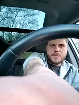 CarolinaundMikr1's Thumb Image