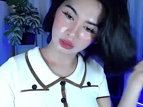 Chubbytransgirl21's Thumb Image