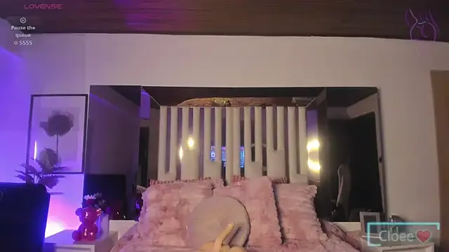 Cloee_Rainbow1 Image 18