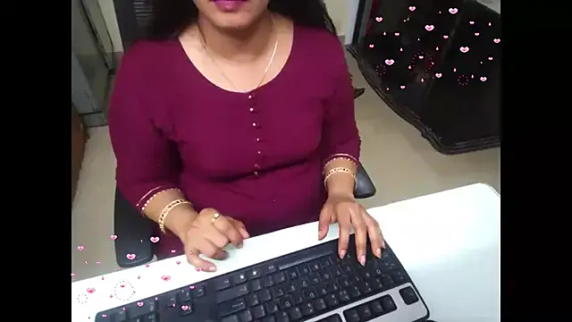 Cute_Aarushii Image 9