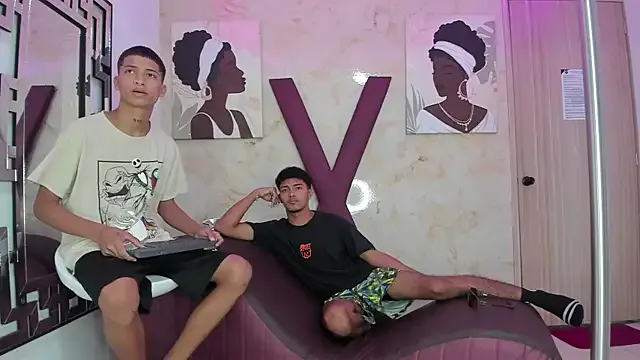 DIAMOND_BLACKS webcam show