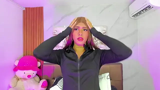 Dreams_Chloe Image 13