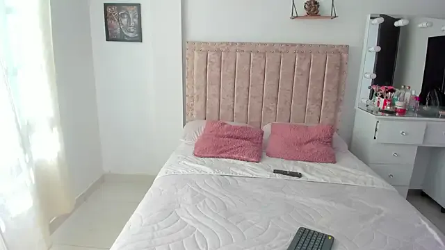 EmiilyEvans_ Image 7