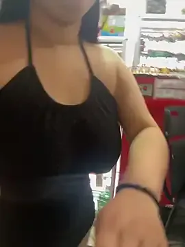 emilyjohanson Image 6