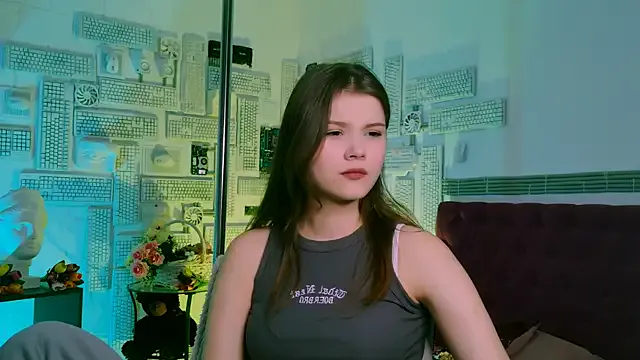 EvaThopson's Thumb Image