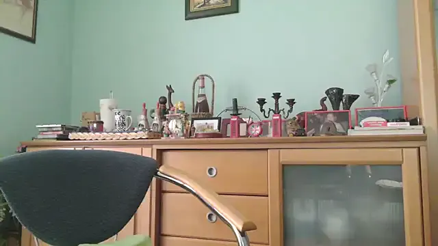 fragrance72 Image 13