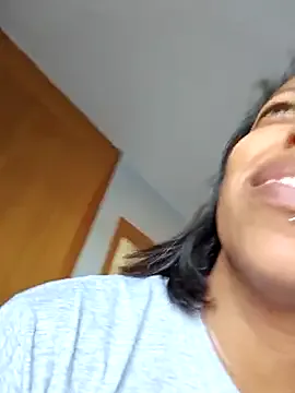 Goldenlace webcam show