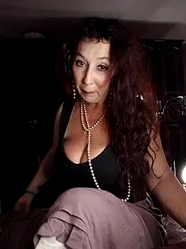 GypsyEsmeralda Image 16