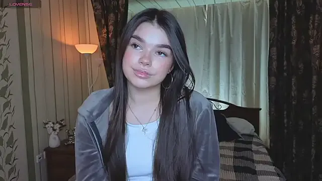 HollisHearl Image 13