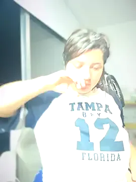 horny_roomiess Image 2