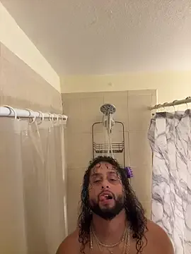 hunglatino239 webcam show