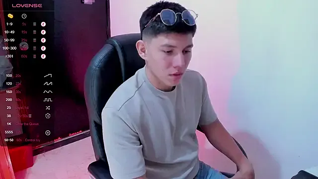 JamesCr_'s Thumb Image