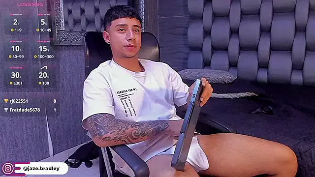 jaze_bradley Image 15