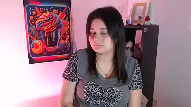 Katrin_kiss_'s Thumb Image