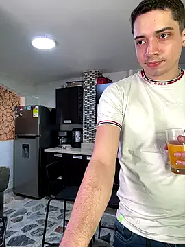 kevin_hotgirls Image 11