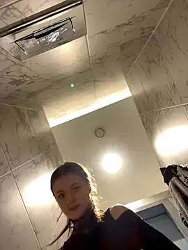 KittyQueeny Image 16