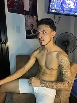 Kriss_Edwards Image 5