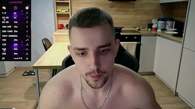 Larstar01's Thumb Image