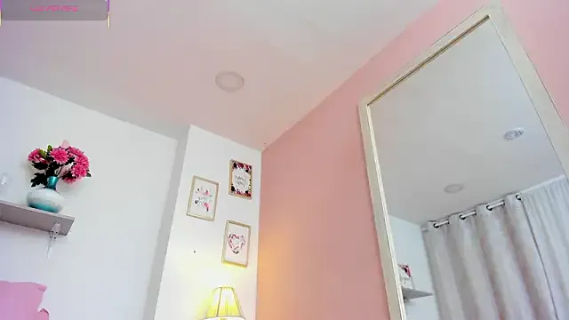 LauraRaider Image 14