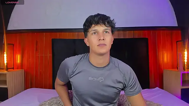 Leo_Savage_ Image 12