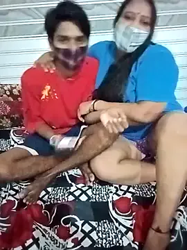 LoveOnStream webcam show