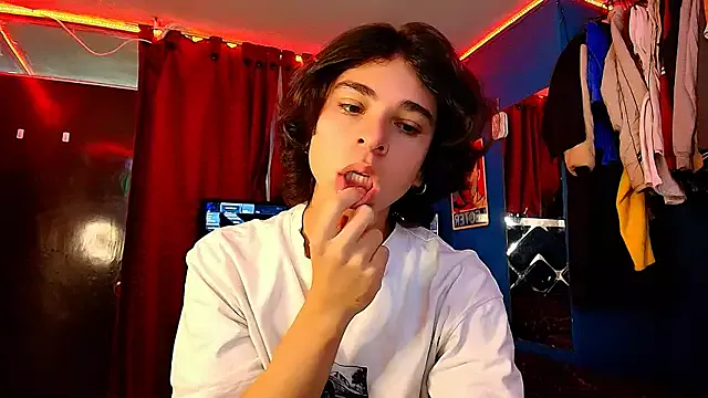 Luke_Howland's Thumb Image