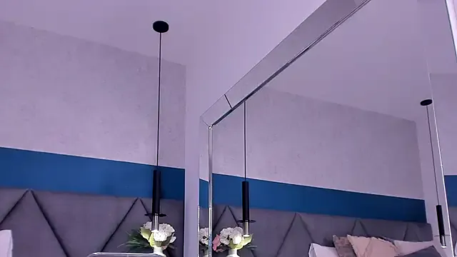 Mia_Roswell Image 14