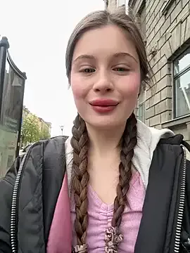 mmelicious webcam show