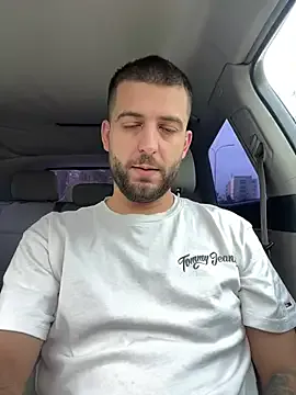 Pablo_Hornyguy95's Thumb Image