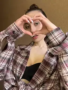 Polli_Kiss webcam show