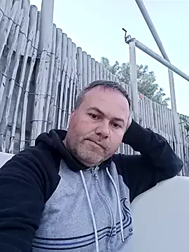 Pourleplasirs's Thumb Image