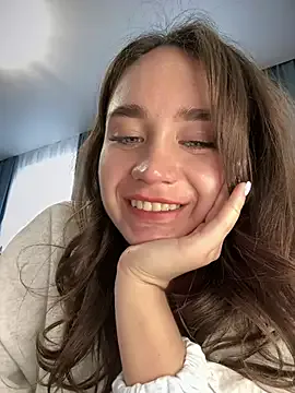 QuietNicole webcam show